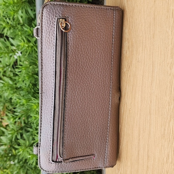 Juicy Couture Iridescent Convertible Purse Wallet - Picture 3 of 15